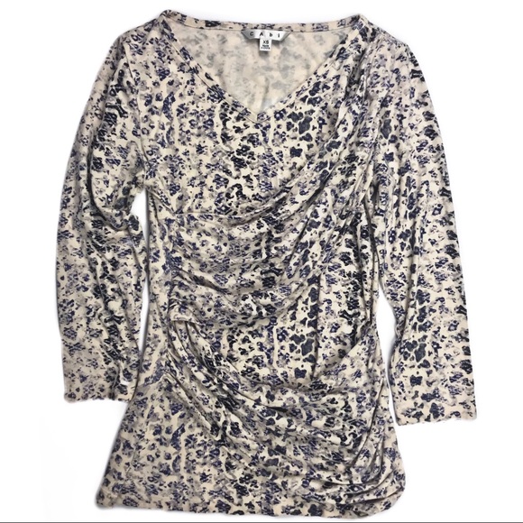 CAbi Woman’s Crisscrossed Blouse Quarter Sleeve Xs - Picture 3 of 7